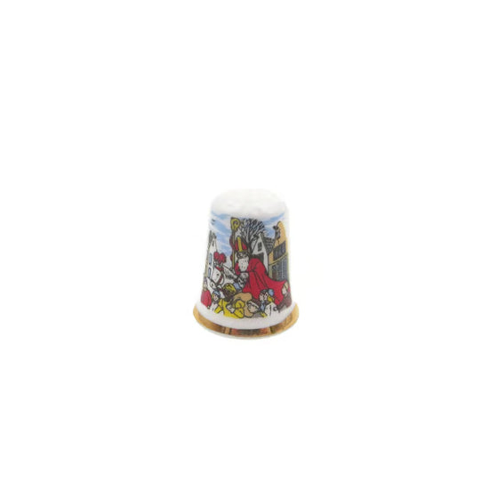 Sinterklaas Thimble, in Crowd with song "die goie heer"